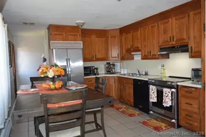 25 Zack Lane, Bristol, CT 06010 - Photo 7