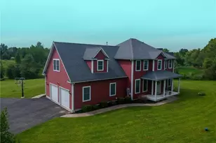 432 Quassapaug Rd, Woodbury, CT 06798 - Photo 1