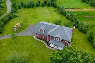 432 Quassapaug Rd, Woodbury, CT 06798 - Photo 21