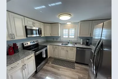 5 Pearl Street #3, Groton, CT 06355 - Photo 3