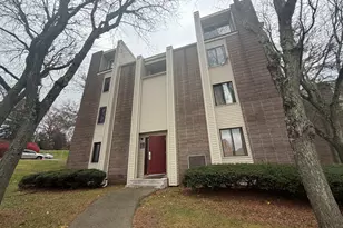 280 Burgundy Hill Ln, Middletown, CT 06457 - Photo 1