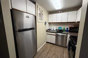 280 Burgundy Hill Ln, Middletown, CT 06457 - Photo 9