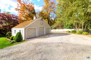 1 Westview Ln, Norwalk, CT 06854 - Photo 29