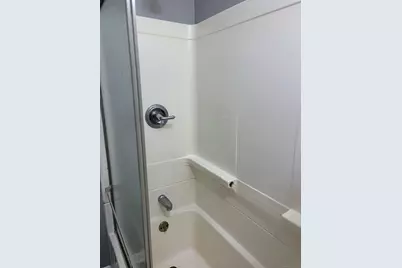 88 East Main Street, Clinton, CT 06413 - Photo 11