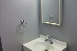 88 E Main St, Clinton, CT 06413 - Photo 9