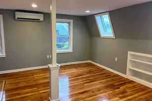 88 E Main St, Clinton, CT 06413 - Photo 5