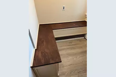 568 Danbury Road #White House, 1st Floor, S, New Milford, CT 06776 - Photo 5