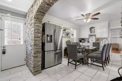 14 Park Street, Stamford, CT 06902 - Photo 11
