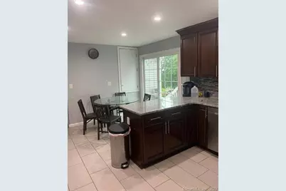 994 Bunker Hill Avenue, Waterbury, CT 06708 - Photo 11