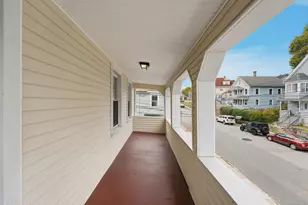 32 Moore Ave, New London, CT 06320 - Photo 17