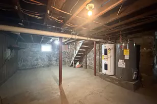 32 Moore Ave, New London, CT 06320 - Photo 37