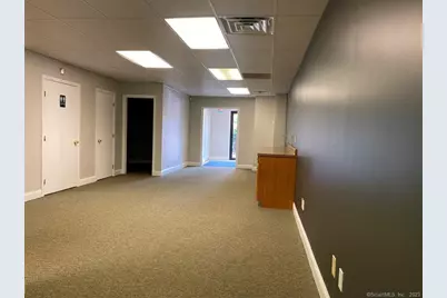 628 New Haven Road #8, Naugatuck, CT 06770 - Photo 7