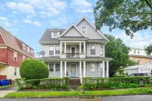 40 Scofield Ave, Bridgeport, CT 06605 - Photo 1