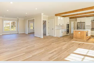 15 Rocco Drive, East Lyme, CT 06333 - Photo 11