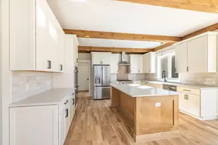 15 Rocco Dr, East Lyme, CT 06333 - Photo 7