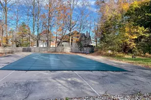 15 Woodsedge Dr, Newington, CT 06111 - Photo 33