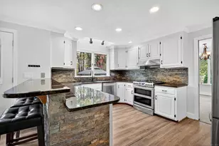 129 Hollow Brook Rd, Windsor, CT 06095 - Photo 15