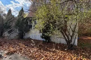 44 Norwich Ave, Norwich, CT 06360 - Photo 3