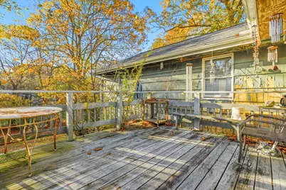 184 Putting Green Road, Trumbull, CT 06611 - Photo 17