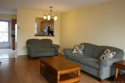 92 Commodore Commons #92, Derby, CT 06418 - Photo 7