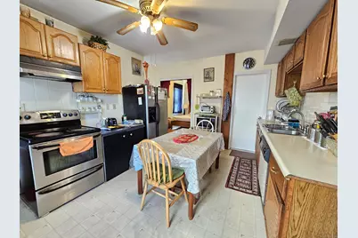 42 Washington Street, Wallingford, CT 06492 - Photo 3