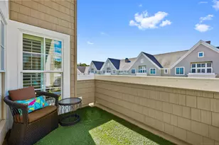 77 Havemeyer Ln, Stamford, CT 06902 - Photo 15