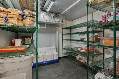 4050 Main Street, Bridgeport, CT 06606 - Photo 23