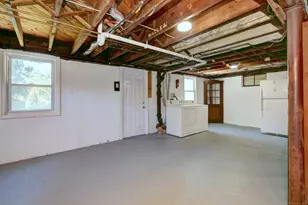 29 Rangely Dr, Trumbull, CT 06611 - Photo 33