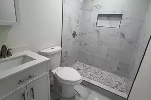 82 Pratt St, Bristol, CT 06010 - Photo 17