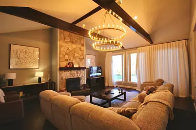 106A Comstock Hill Avenue, Norwalk, CT 06850 - Photo 9