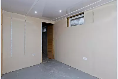 39 Wade Avenue, Bloomfield, CT 06002 - Photo 23