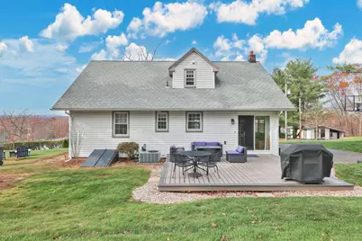 6 Holly Lane, Wallingford, CT 06492 - Photo 9