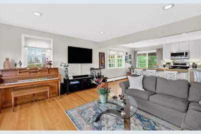 6 Holly Lane, Wallingford, CT 06492 - Photo 15