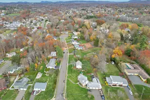 6 Holly Ln, Wallingford, CT 06492 - Photo 37