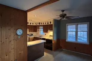 37 Whittlesey Dr, Bethel, CT 06801 - Photo 7