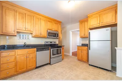 413 Chestnut Street, New Britain, CT 06051 - Photo 11