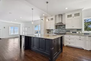 35 5th Ave, Stratford, CT 06615 - Photo 9
