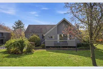 375 Piute Lane #B, Stratford, CT 06614 - Photo 7