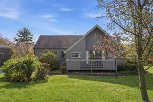 375 Piute Ln, Stratford, CT 06614 - Photo 7