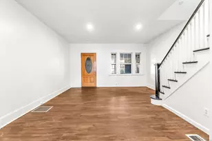 236 Wood St, Waterbury, CT 06704 - Photo 5