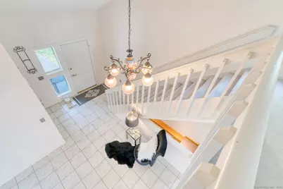 592 Mountain Road #APT A, West Hartford, CT 06117 - Photo 21