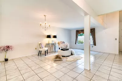 592 Mountain Road #APT A, West Hartford, CT 06117 - Photo 11