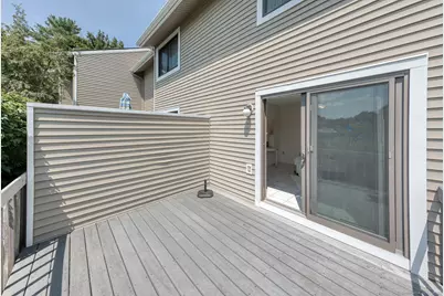 592 Mountain Road #APT A, West Hartford, CT 06117 - Photo 5