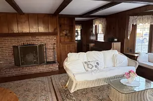 21 Fenwick St, Old Saybrook, CT 06475 - Photo 15