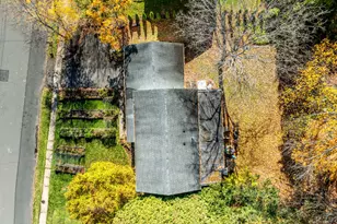 132 Hollyberry Ln, Plainville, CT 06062 - Photo 9