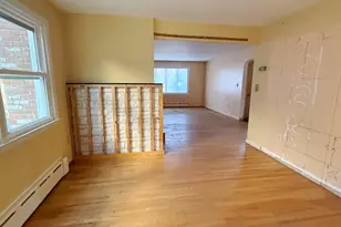 144 General Patton Dr, Naugatuck, CT 06770 - Photo 7