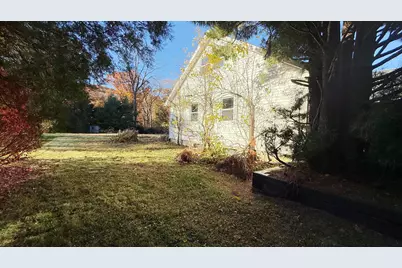 144 General Patton Drive, Naugatuck, CT 06770 - Photo 3