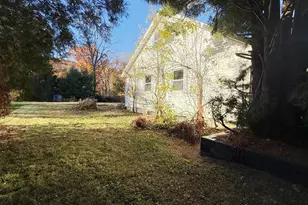 144 General Patton Dr, Naugatuck, CT 06770 - Photo 3