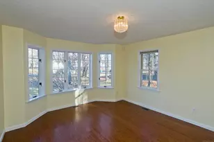 29 Privilege Rd, Bloomfield, CT 06002 - Photo 11