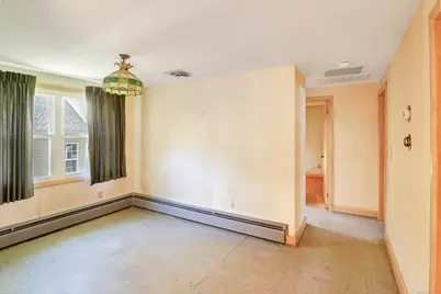 11 Carpet Street, Enfield, CT 06082 - Photo 3